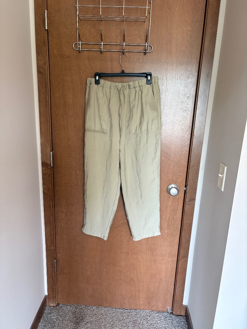 Zara crop pants